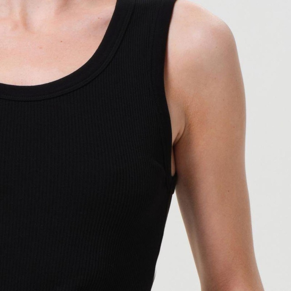 AGOLDE Poppy Tank in Black - Picture 3 of 6